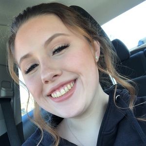 Meet your Posher, Paige